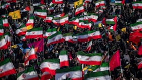 এইবাৰ ইৰাণৰ ৰাজপথত জেন-জিৰ প্ৰতিবাদ, পশ্চিমীয়া দেশক জগৰীয়া কৰিলে খামেনেইৰ চৰকাৰে...