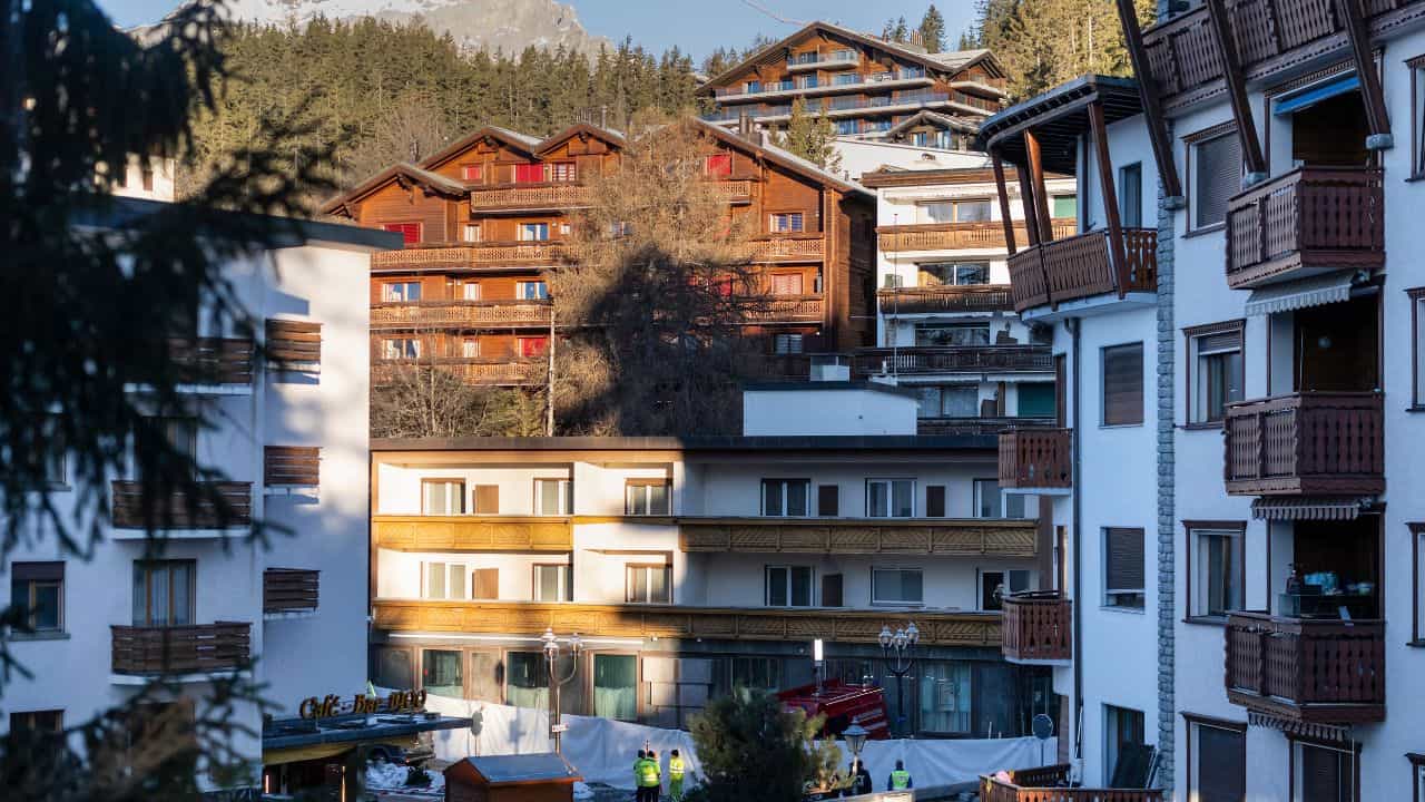 নৱবৰ্ষৰ ৰং হেৰাই গল ক্ষণিকতে, আনন্দ উদযাপনৰ মাজতেই বাৰত লাগিল জুই, কিমান নিহত এতিয়াও ওলোৱা নাই হিচাপ