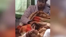 যিকোনো মূল্যৰ বিনিময়ত লাগে MBBS ডিগ্ৰী! যুৱকে নিজে কাটিলে নিজৰ ভৰি, তাৰ পিছত…...