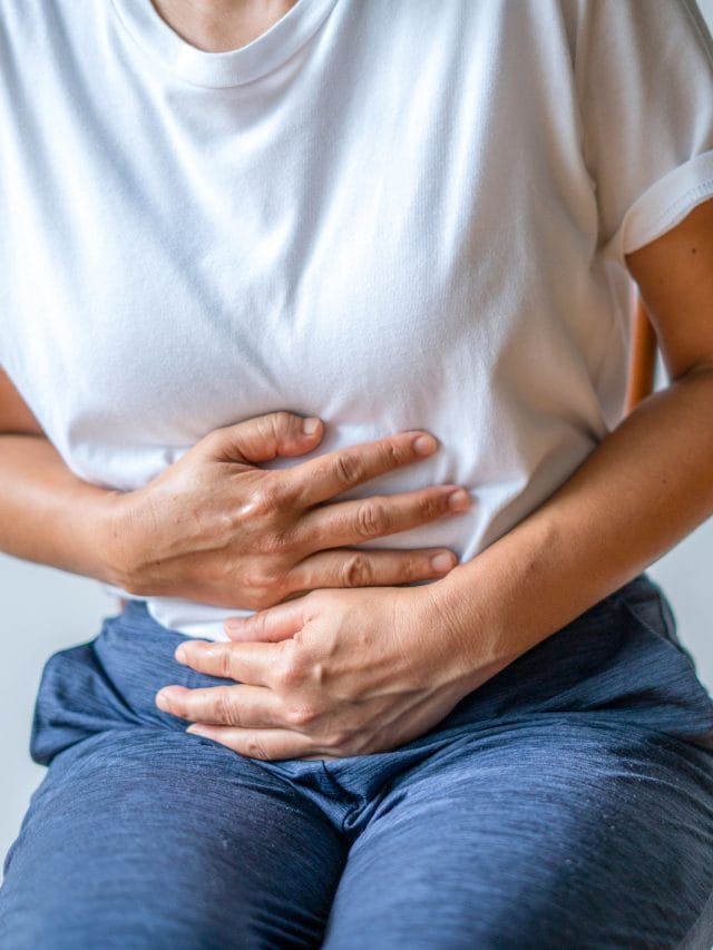 শীতকালত কোষ্ঠকাঠিন্যৰ পৰা কেনেকৈ সকাহ পাব ? প্ৰতিকাৰৰ বাবে এই ঘৰুৱা ঔষধ গ্ৰহণ কৰক