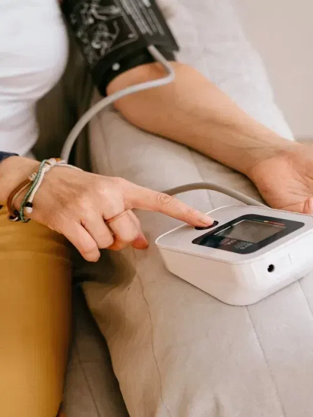 হঠাতে কিয় বৃদ্ধি হয় ৰক্তচাপ? কাৰণ জানক…