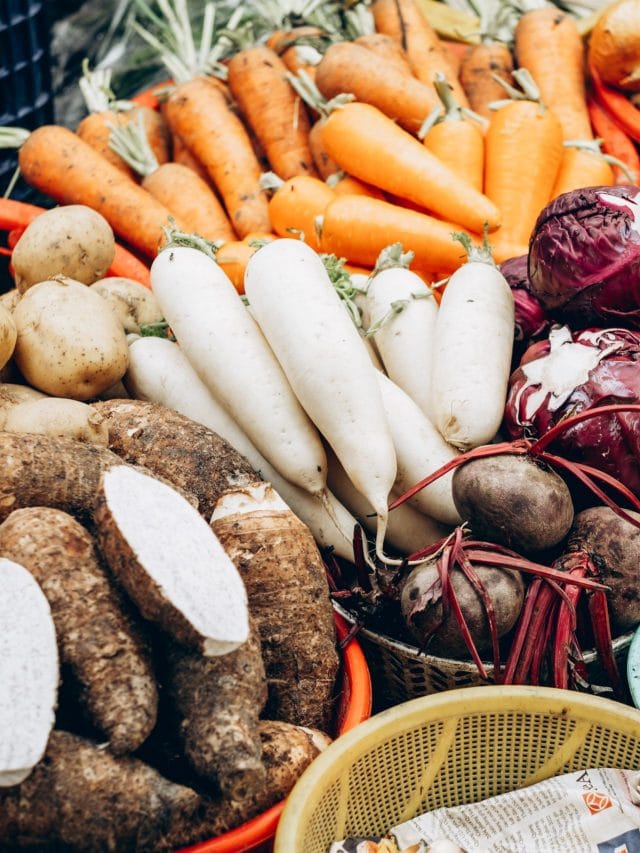 ফেটি লিভাৰত ভুগিছে নেকি ? এই সাধাৰণ শীতকালীন পাচলি বিধে যকৃতৰ স্বাস্থ্য উন্নত কৰিব পাৰে