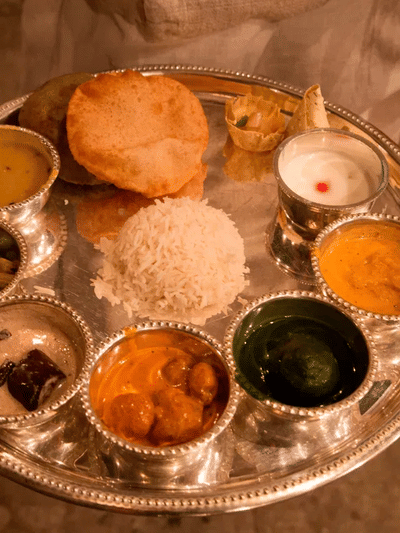 প্ৰয়োজনতকৈ অধিক খাদ্য খালে শৰীৰে কি কি ইংগিত দিয়ে, জানক…