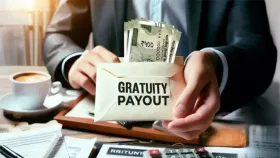 গ্ৰেচুইটি সন্দৰ্ভত চৰকাৰৰ ডাঙৰ সিদ্ধান্ত, এইসকলে পাব দুগুণ সুবিধা!...