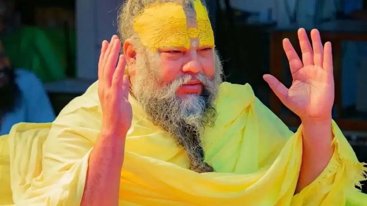 ভগৱানৰ বেলেগ বেলেগ ৰূপক পূজাৰ কৰিলে অধিক ফল পায় নেকি? প্ৰেমানন্দ মহাৰাজে বুজালে...